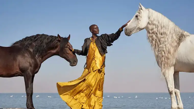 grace bol by richard phibbs for vogue greece november 2019 03