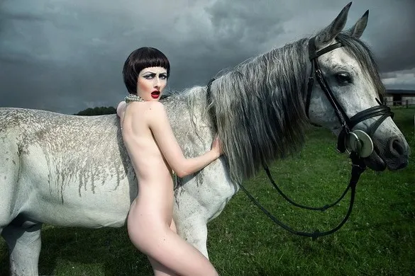 [Photography] Joanna Wilinska - Horse & Woman | Pégase Daily