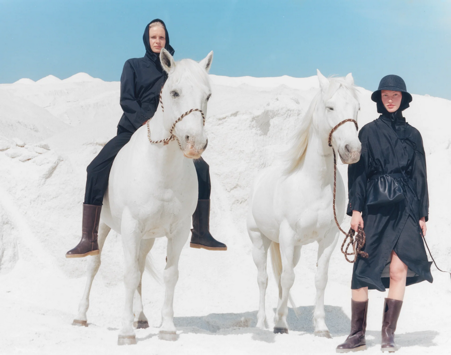 Horse Fashion: Valentin B Giacobetti for Soeur FW 2022 in Camargue | Pégase Daily