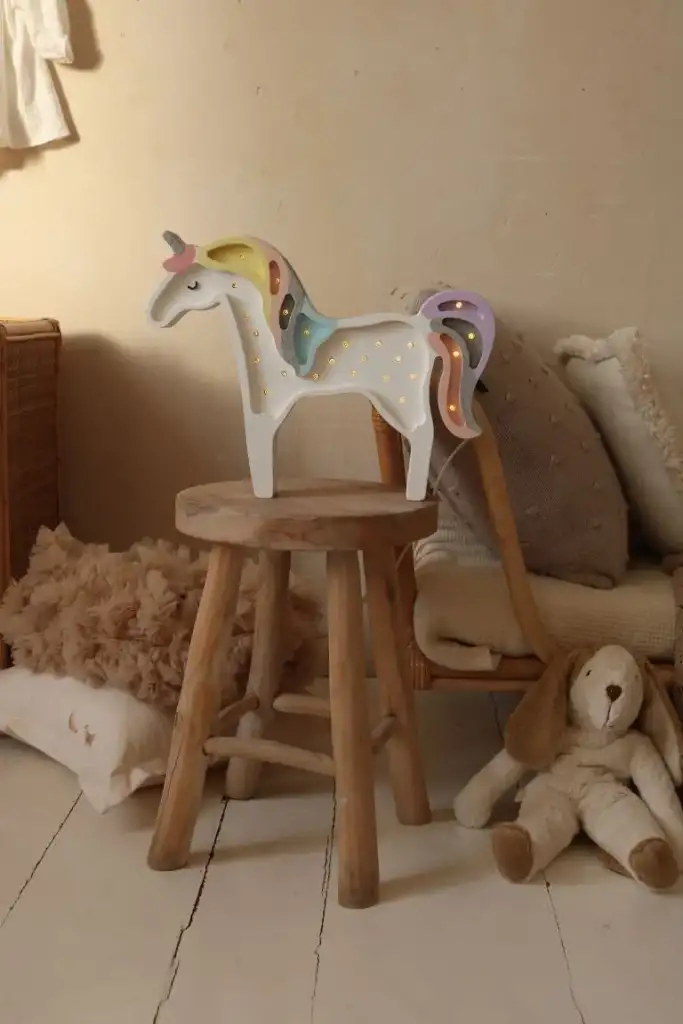 Equestrian Lifestyle : lampe Licorne Lights | Pégase Daily