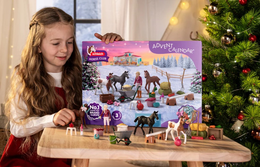 Calendrier de l'avent Schleich horse club, cheval, chevaux, élevage de poulains, cadeau de Noël cavalière cavalier | Pégase Daily