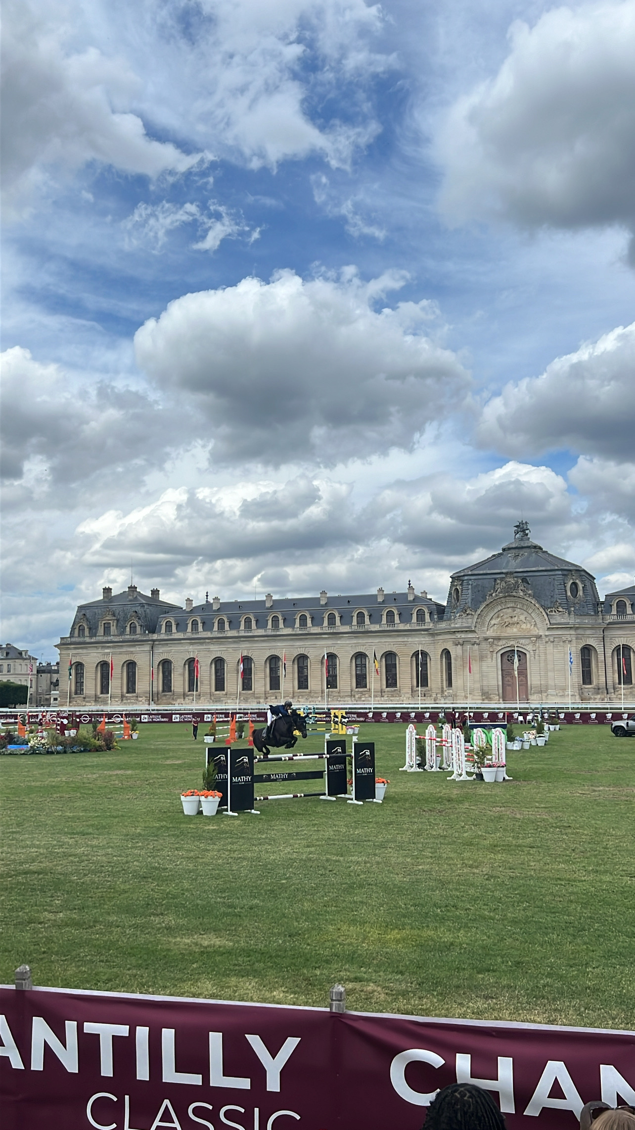 0d809037-7d3f-47b3-a2ff-807672a43a0e